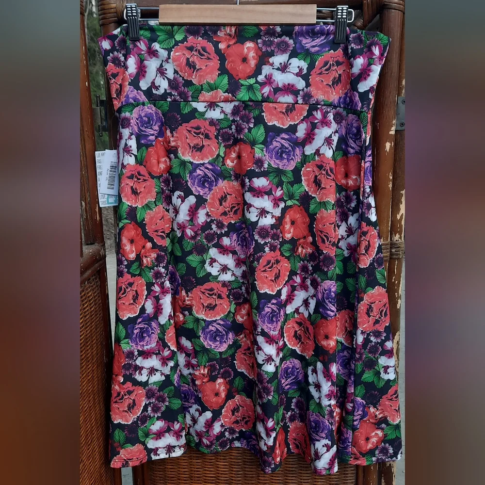 🆕️ LulaRoe Floral Midi Skirt - Picture 4 of 4